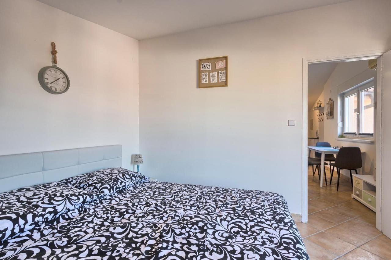 Appartamento Brijuni Loft Pola Esterno foto